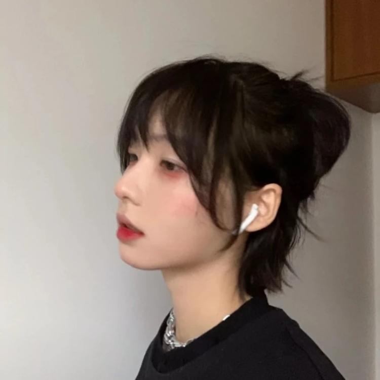 苍井优（饰 高荷惠） - 教育课程视频在线观看 - 手机视频
